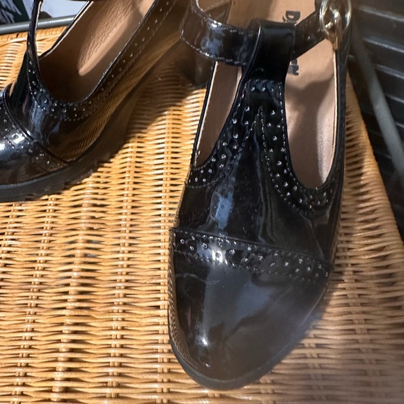 Patton, leather, Mary Jane, style wing, tip platform heels, low heels - Picture 5 of 6